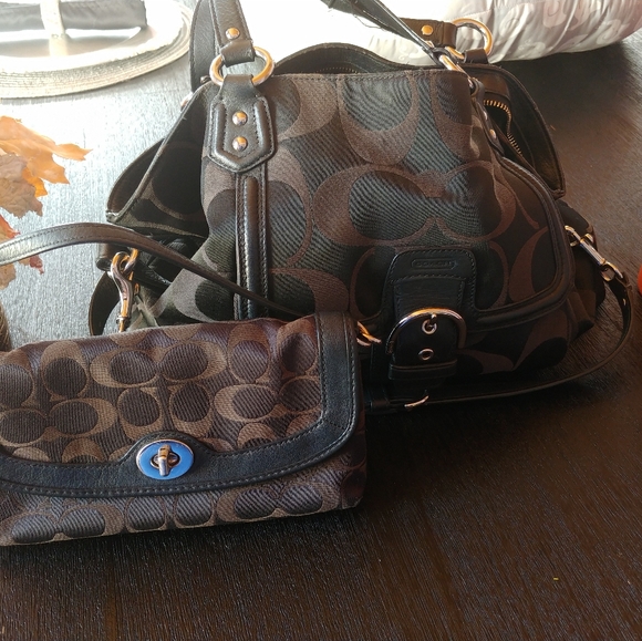 Authentic Coach Purse and matching Clutch - Picture 1 of 6